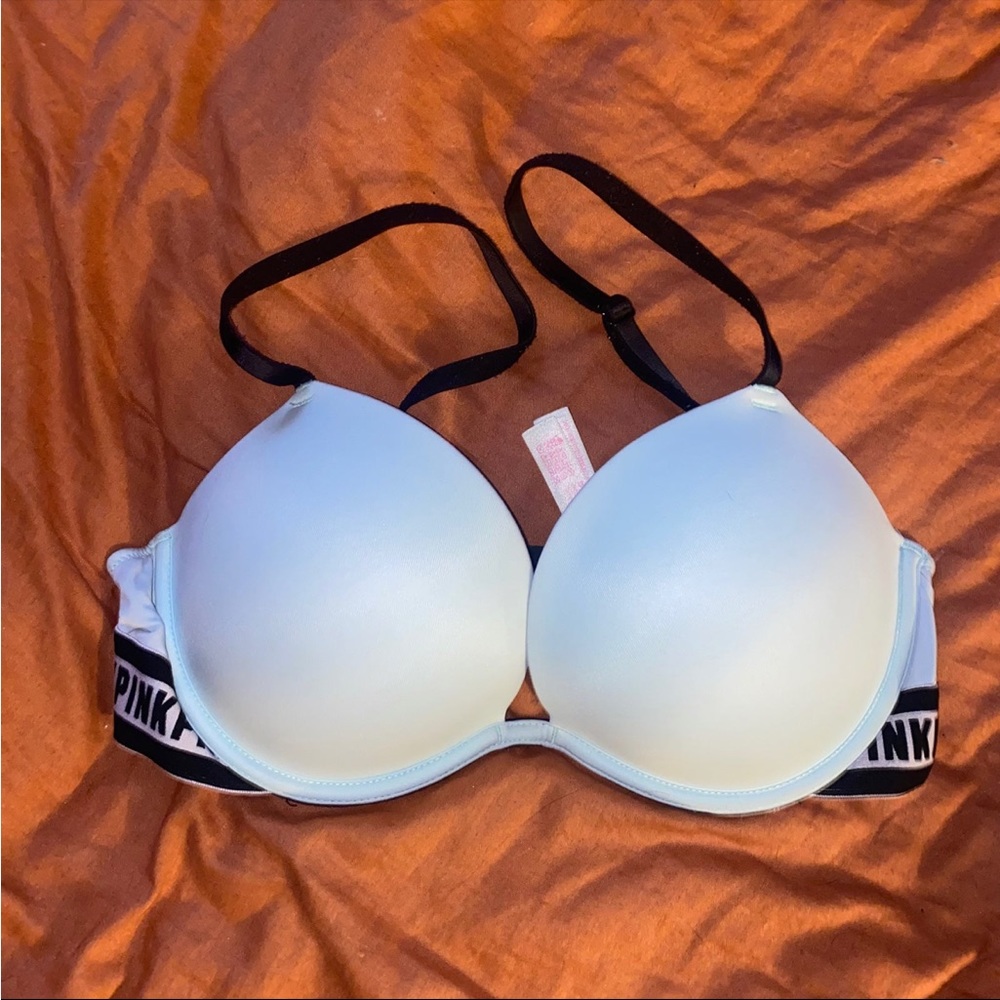 Victoria severer pink bra